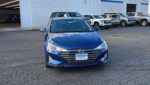 2019 Hyundai ELANTRA SE