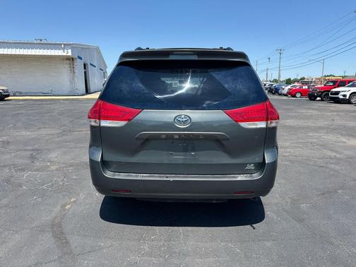 Cypress Pearl 2013 Toyota Sienna LE