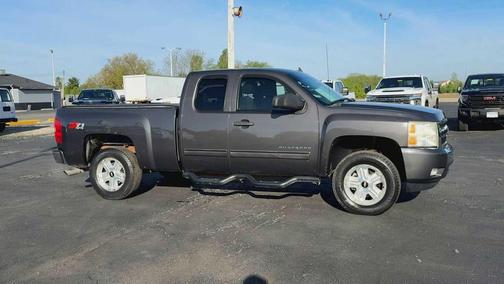Taupe Gray Metallic 2010 Chevrolet Silverado 1500 LT