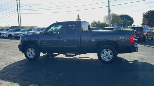 Taupe Gray Metallic 2010 Chevrolet Silverado 1500 LT