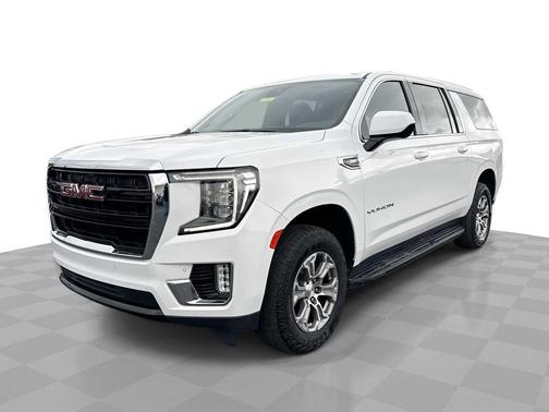 Summit White 2023 GMC Yukon XL SLE