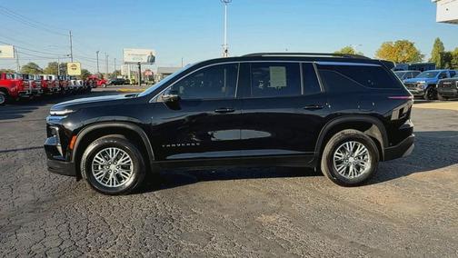 2024 Chevrolet Traverse LT