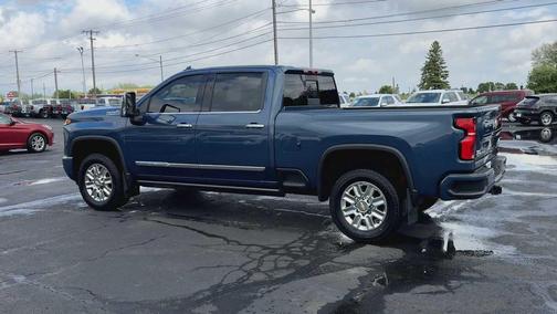Lakeshore Blue Metallic 2025 Chevrolet Silverado 2500 High Country