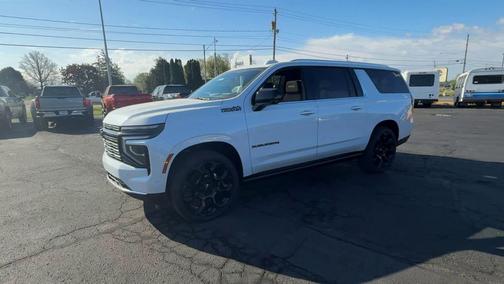 Polar White Tricoat 2026 Chevrolet Suburban High Country, 4WD