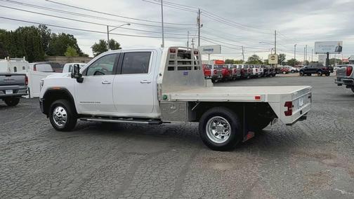 2024 GMC Sierra 3500 SLT