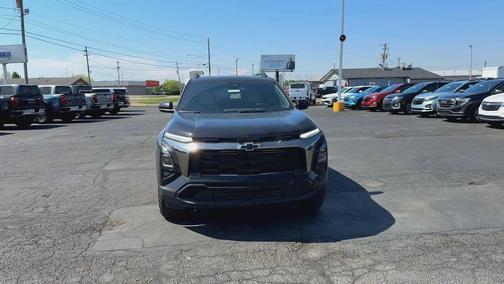 Mosaic Black Metallic 2026 Chevrolet Equinox FWD ACTIV