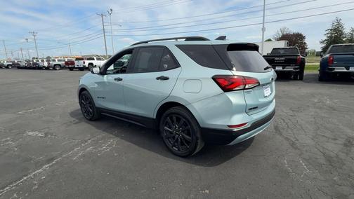 Seaglass Blue Metallic 2022 Chevrolet Equinox FWD RS