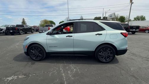 Seaglass Blue Metallic 2022 Chevrolet Equinox FWD RS