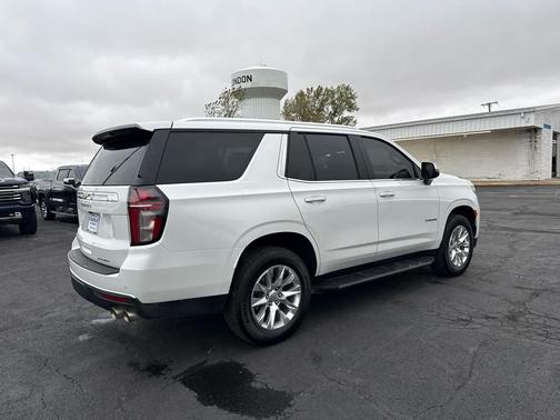 Iridescent Pearl Tricoat 2024 Chevrolet Tahoe Premier