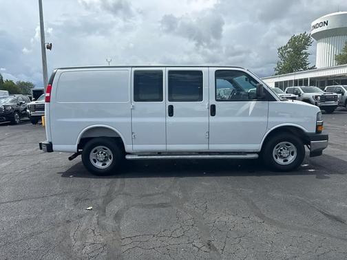 Summit White 2025 Chevrolet Express 2500 LT
