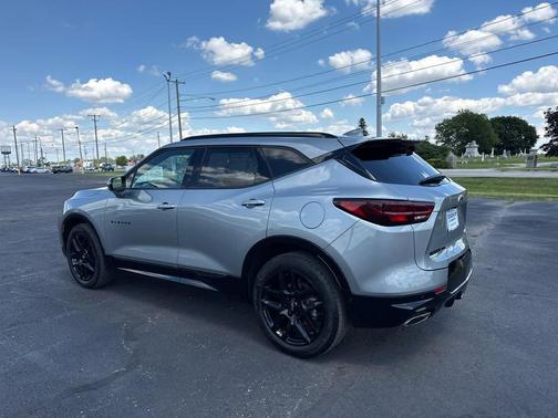 Sterling Gray Metallic 2023 Chevrolet Blazer RS