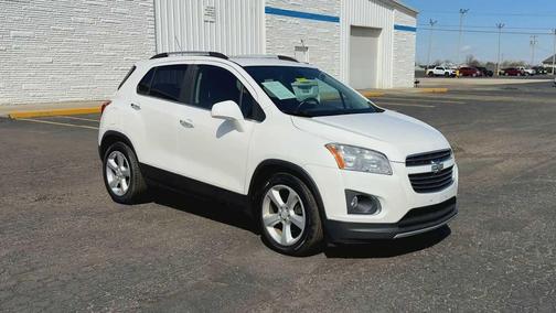 White Pearl Tricoat 2015 Chevrolet Trax LTZ