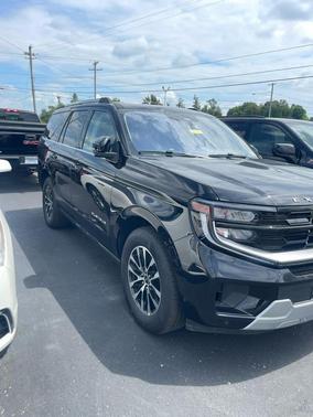 Agate Black Metallic 2025 Ford Expedition Platinum