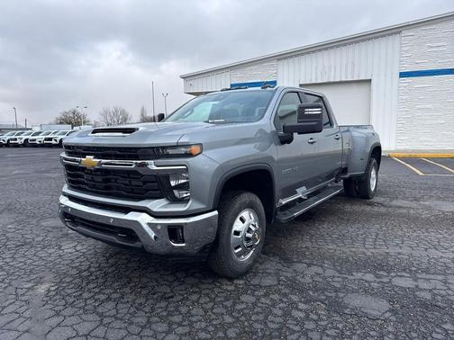 2026 Chevrolet Silverado 3500 LT