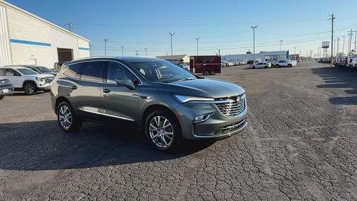 2023 Buick Enclave Essence FWD