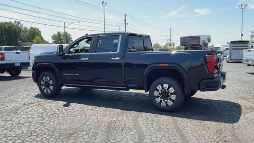 2025 GMC Sierra 2500 Denali