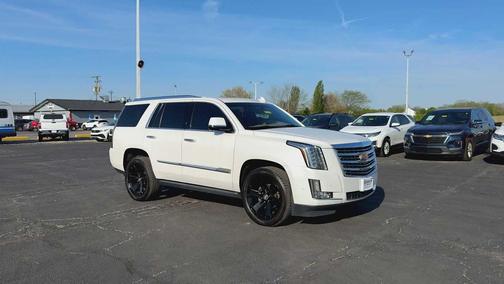 Crystal White Tricoat 2019 Cadillac Escalade Platinum