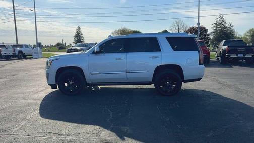 Crystal White Tricoat 2019 Cadillac Escalade Platinum