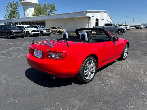 True Red 2015 Mazda MX-5 Miata Sport