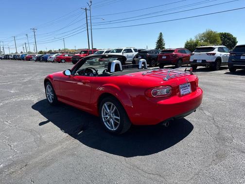 True Red 2015 Mazda MX-5 Miata Sport