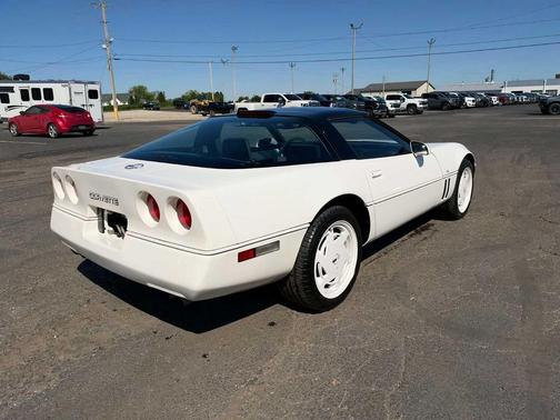 1988 Chevrolet Corvette Base