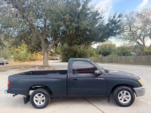 2000 Toyota Tacoma Base