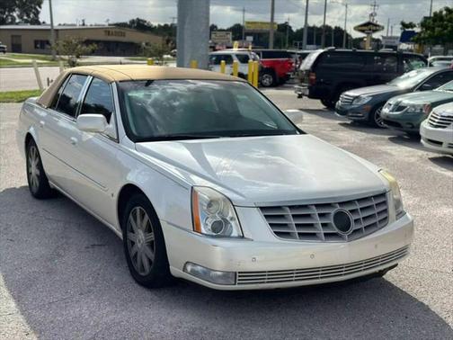 2008 Cadillac DTS Base