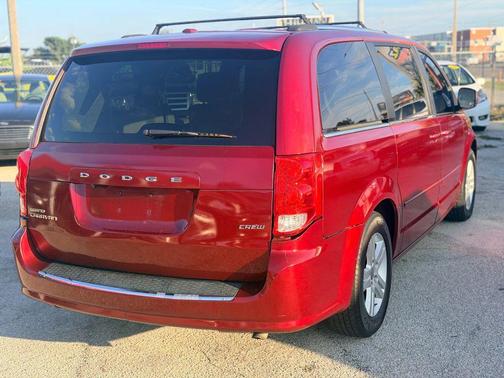 2011 Dodge Grand Caravan Crew