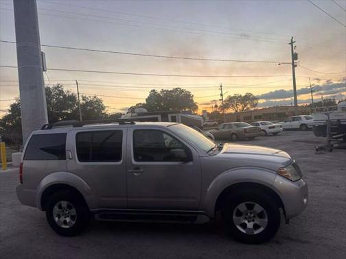 2008 Nissan Pathfinder S