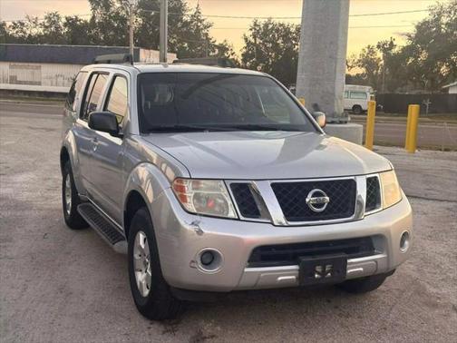 2008 Nissan Pathfinder S