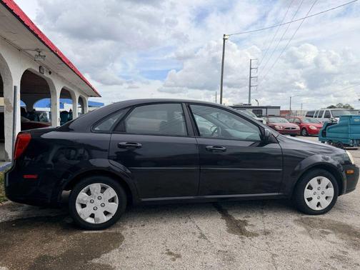 2007 Suzuki Forenza Sedan 4D