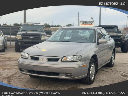 Gray 1999 Oldsmobile Cutlass GL