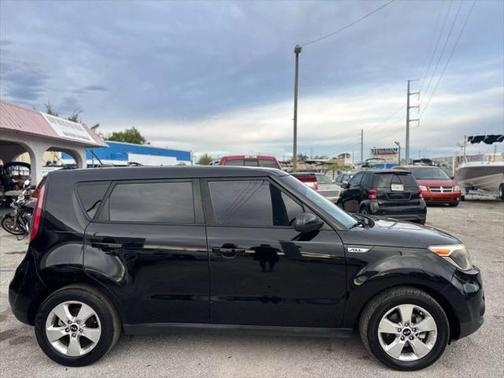 2018 Kia Soul Base