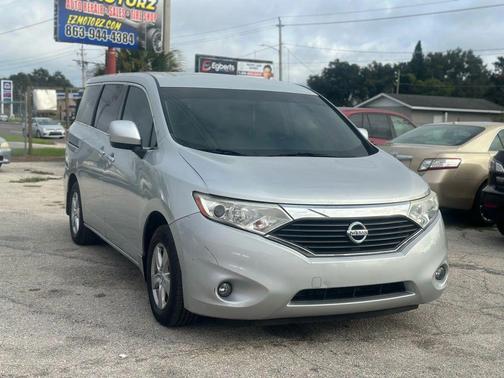 2015 Nissan Quest SV