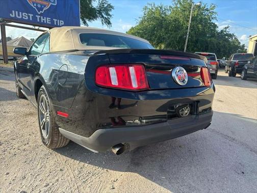 2012 Ford Mustang V6 Premium