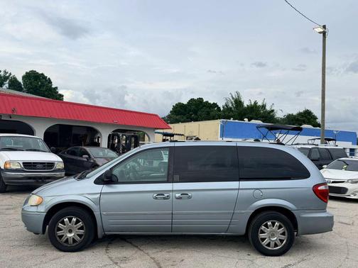 Blue 2005 Chrysler Town & Country Limited