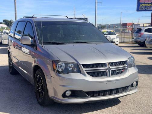 2016 Dodge Grand Caravan R/T