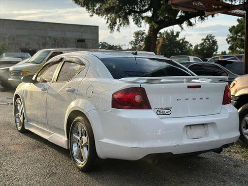 2013 Dodge Avenger SE V6