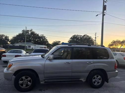 2000 Toyota Land Cruiser Base