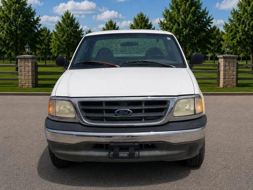 Oxford White Clearcoat 2003 Ford F-150 XLT