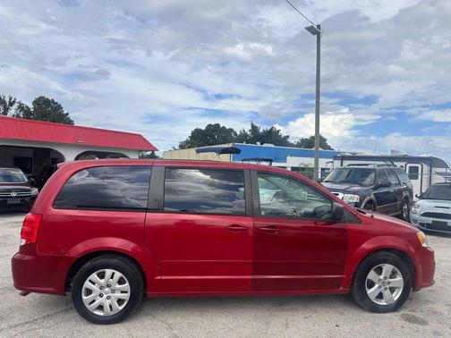2013 Dodge Grand Caravan SE