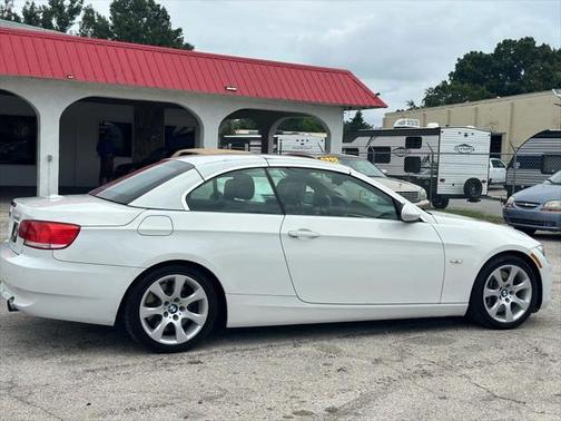 2009 BMW 335 335i Convertible 2D