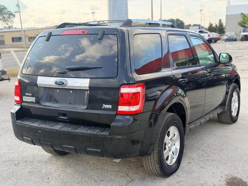 2011 Ford Escape Limited