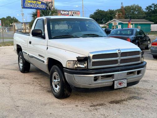 1999 Dodge Ram 1500 Short Bed