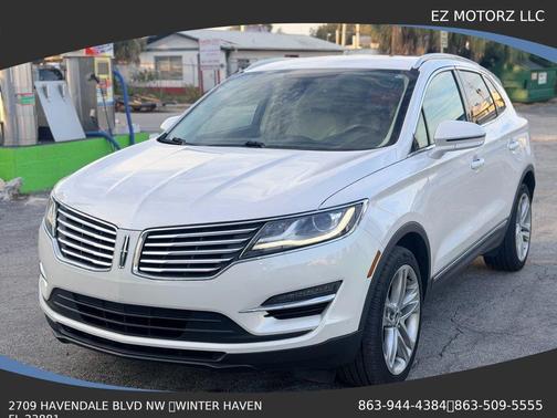 White Platinum Metallic Tri-Coat 2016 Lincoln MKC Reserve