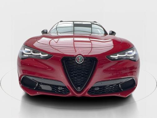 Rosso 2026 Alfa Romeo Stelvio Base