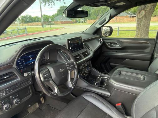 Summit White 2022 Chevrolet Tahoe Z71