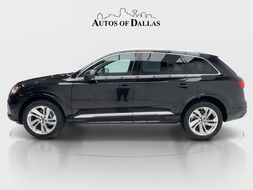 Black 2023 Audi Q7 45 Premium Plus