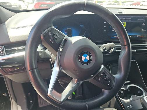 Black Sapphire Metallic 2025 BMW X2 xDrive28i