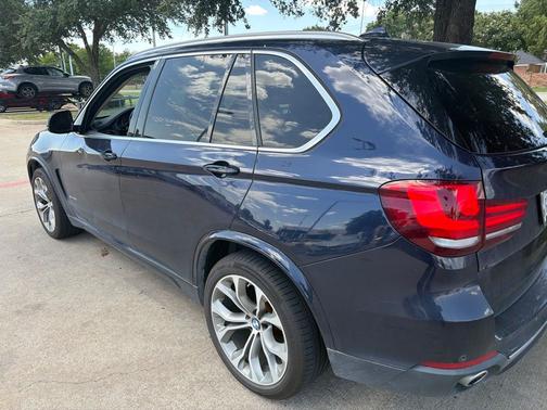 Imperial Blue Metallic 2015 BMW X5 xDrive35d
